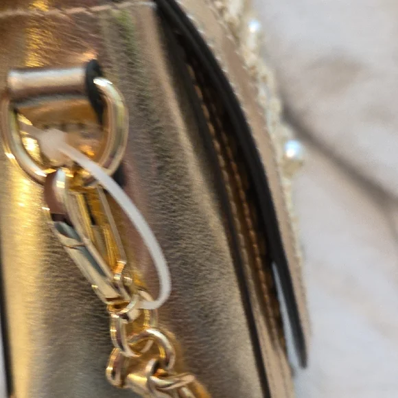 Steve Madden NWT Gold & Tan Mini Bag w/Structured Design, Crossbody Strap - Picture 6 of 7